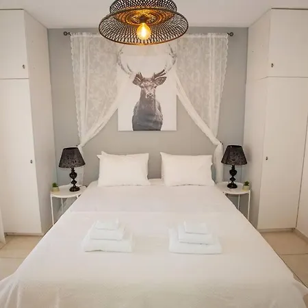 Estea - Rhea's Cozy 1 Bedroom Апартаменты Пафос