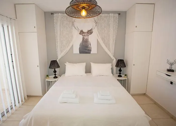 Estea - Rhea's Cozy 1 Bedroom Apartmán Paphos