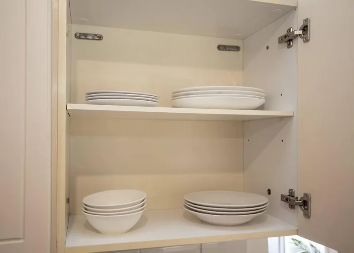 Estea - Rhea's Cozy 1 Bedroom * パ フォス