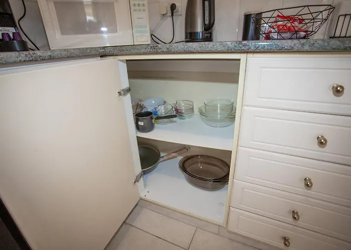 Estea - Rhea's Cozy 1 Bedroom Apartmán Paphos