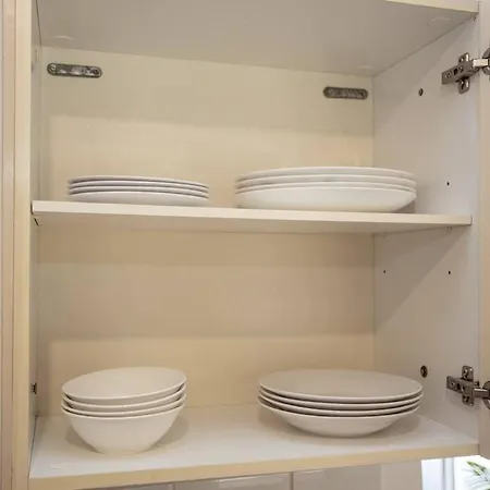 Estea - Rhea's Cozy 1 Bedroom * Pafos